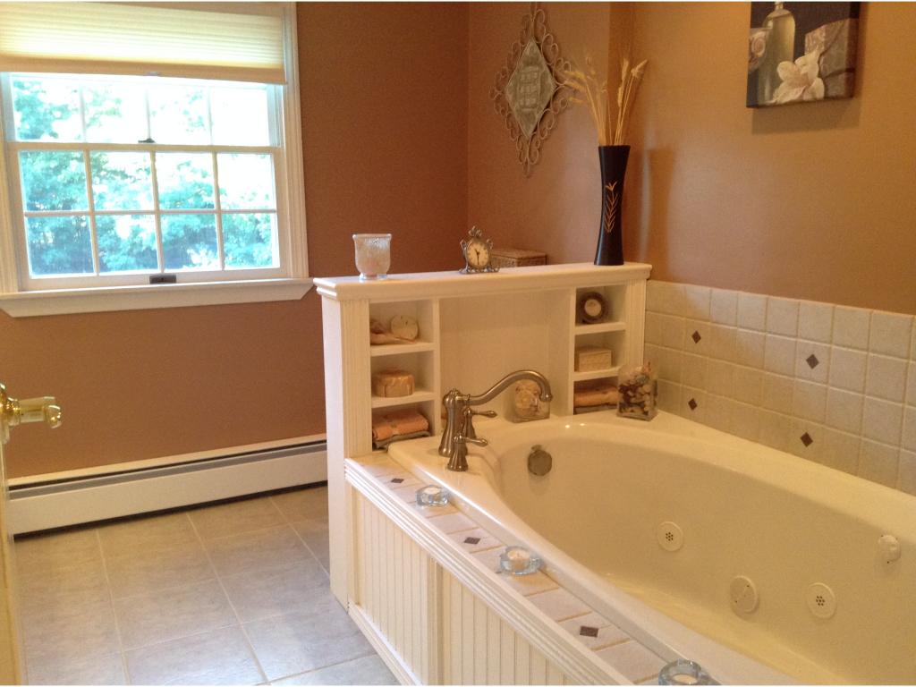 20 Londonderry Road Windham, NH 03087 - Photo 24 of 37