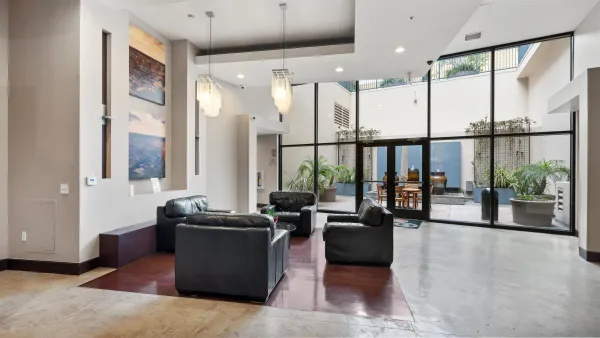 $2,900 | 530 K Street, Unit 409, San Diego, CA 92101