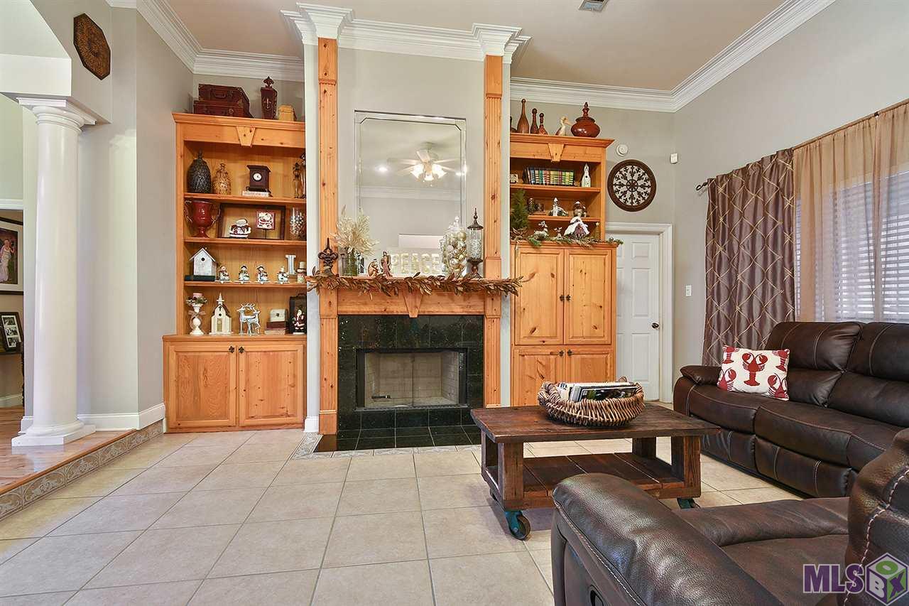 9184 Rue De Fluer Denham Springs, LA 70706 - Photo 6 of 10