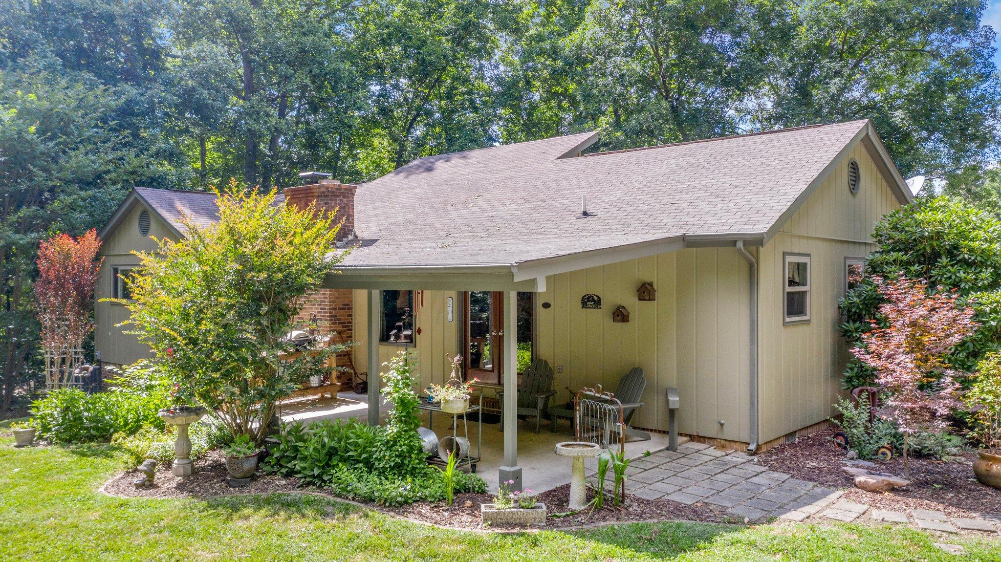 425 Holloway Road Southwest Cleveland, TN 37311 - Photo 8 of 39 9-web-or-mls-DJI_0108