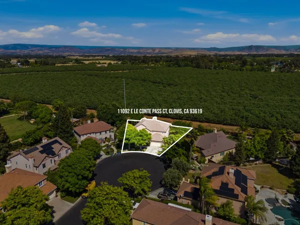 $720,000 | 11092 East Le Conte Pass Court, Clovis, CA 93619