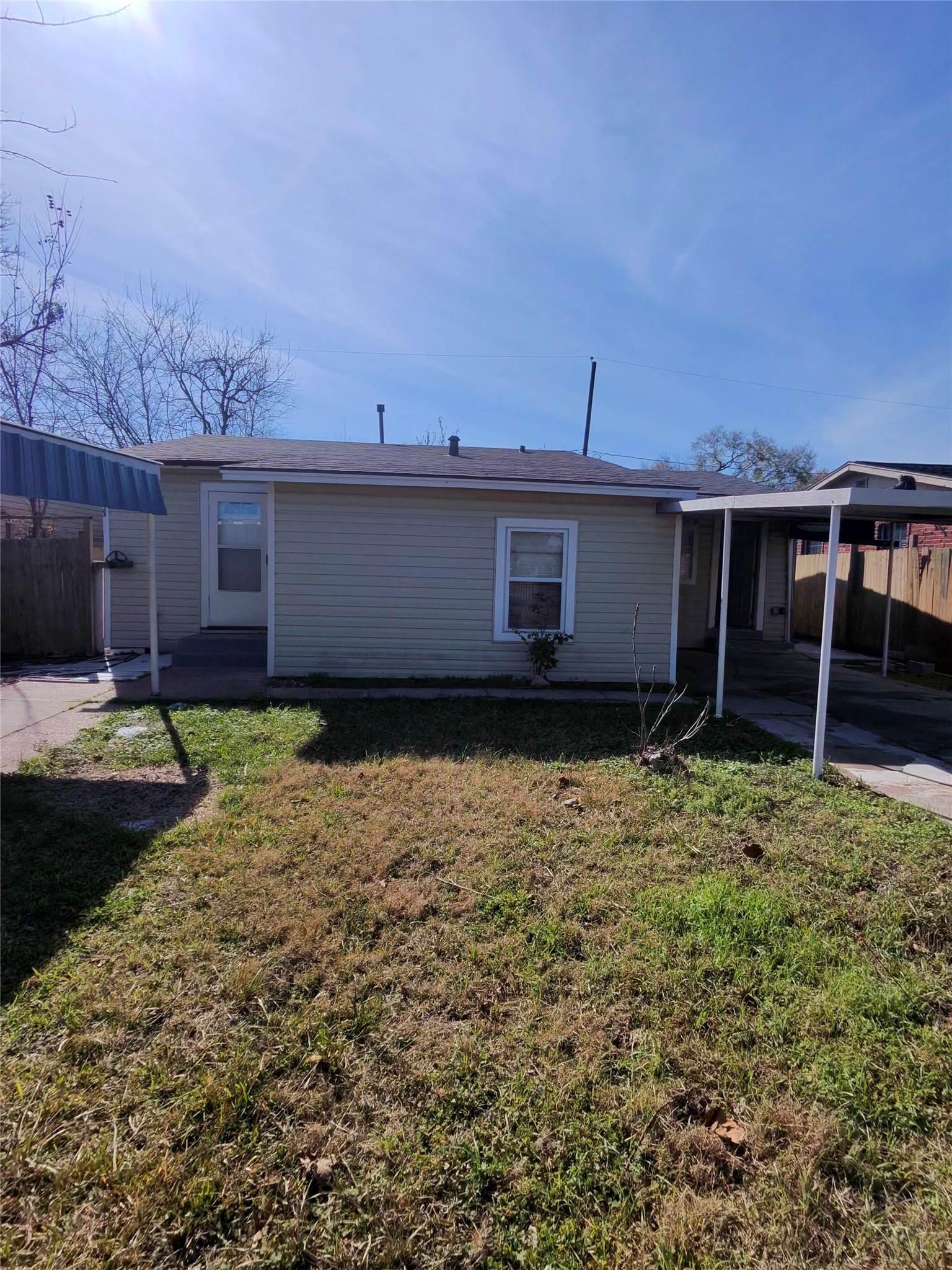 10614 Chadwick Street Houston, TX 77029 - Photo 4 of 13