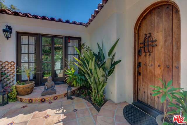 1240 North Olive Drive West Hollywood, CA 90069 - Photo 9 of 54