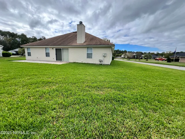 $1,995 | 1109 Seattle Slew Lane, Jacksonville, FL 32218