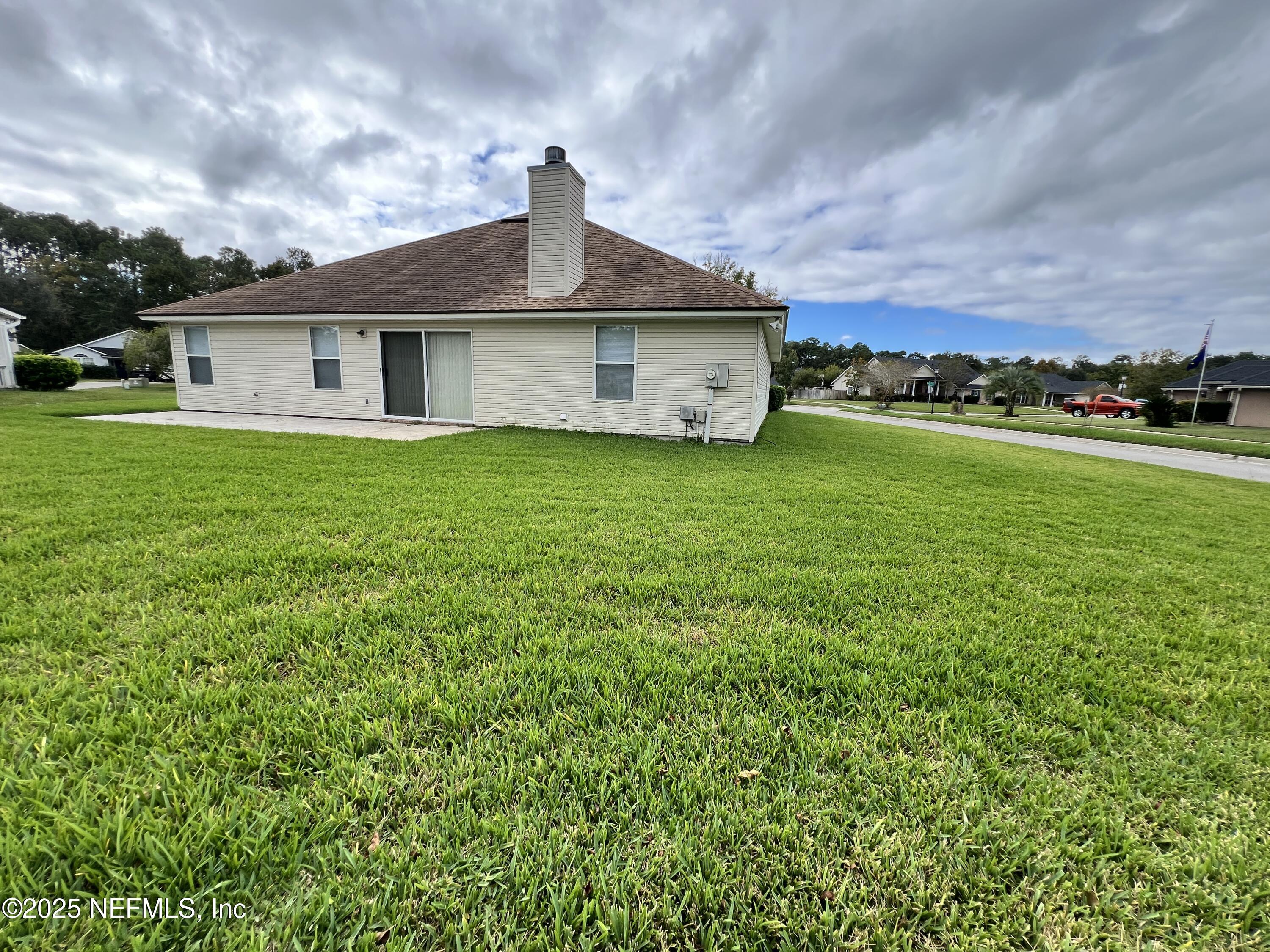 1109 Seattle Slew Lane Jacksonville, FL 32218 - Photo 30 of 32 30 Back of House