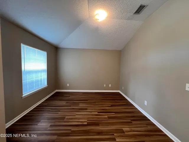 $1,995 | 1109 Seattle Slew Lane, Jacksonville, FL 32218