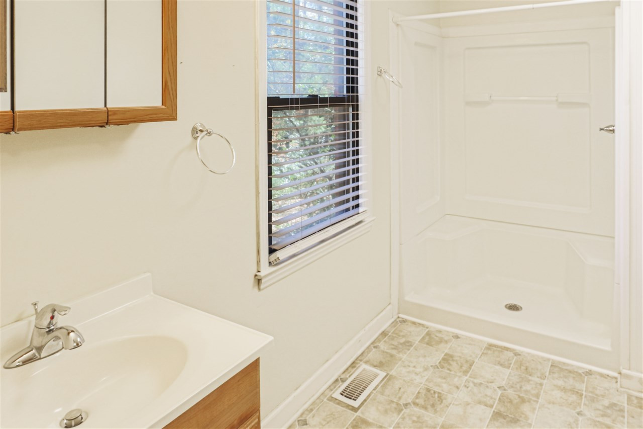 901 Merrie Road Raleigh, NC 27606 - Photo 13 of 18 Photo 13