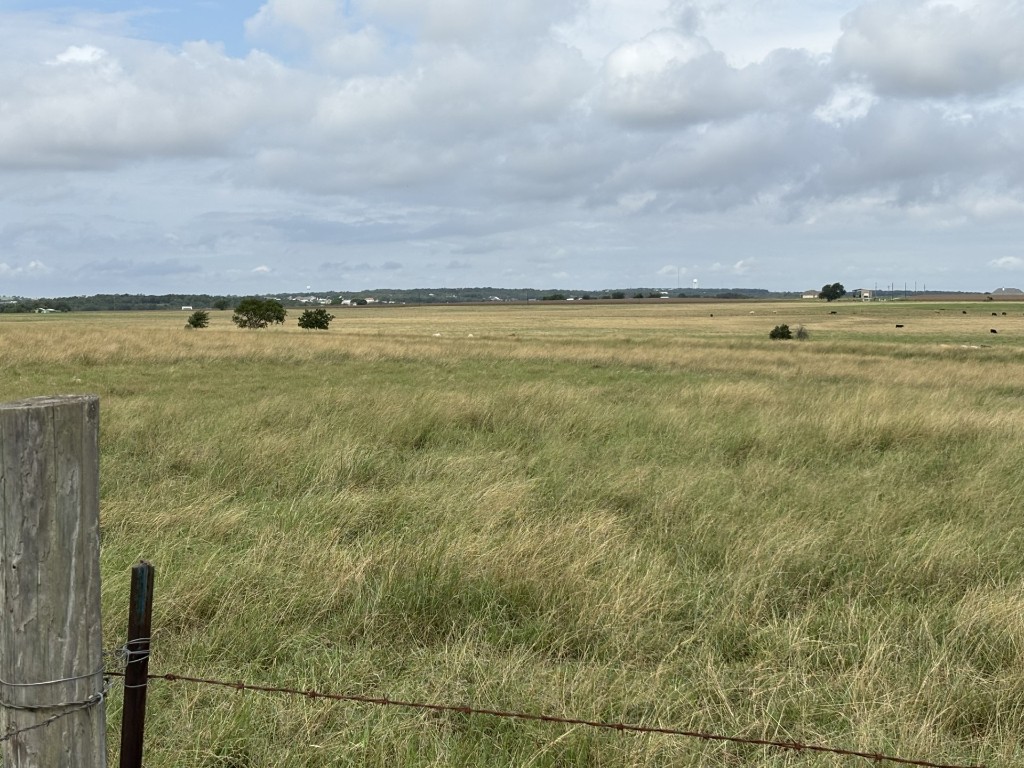 700 County Road 330 Granger, TX 76530 - Photo 9 of 9 a view of an ocean and beach