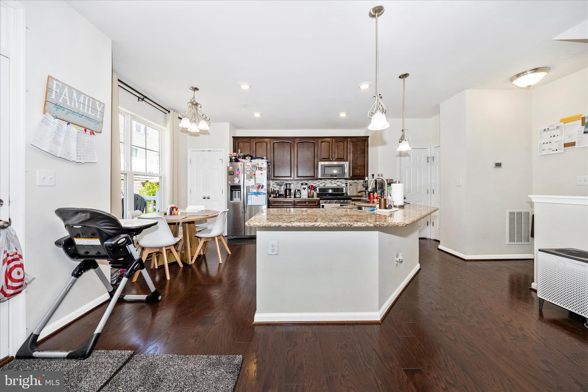 6142 Murray Terrace Frederick, MD 21703 - Photo 5 of 49