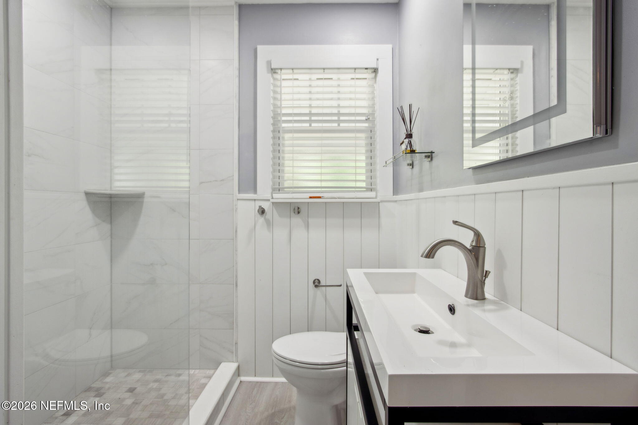 4649 Cambridge Road Jacksonville, FL 32210 - Photo 14 of 24 Modern bath