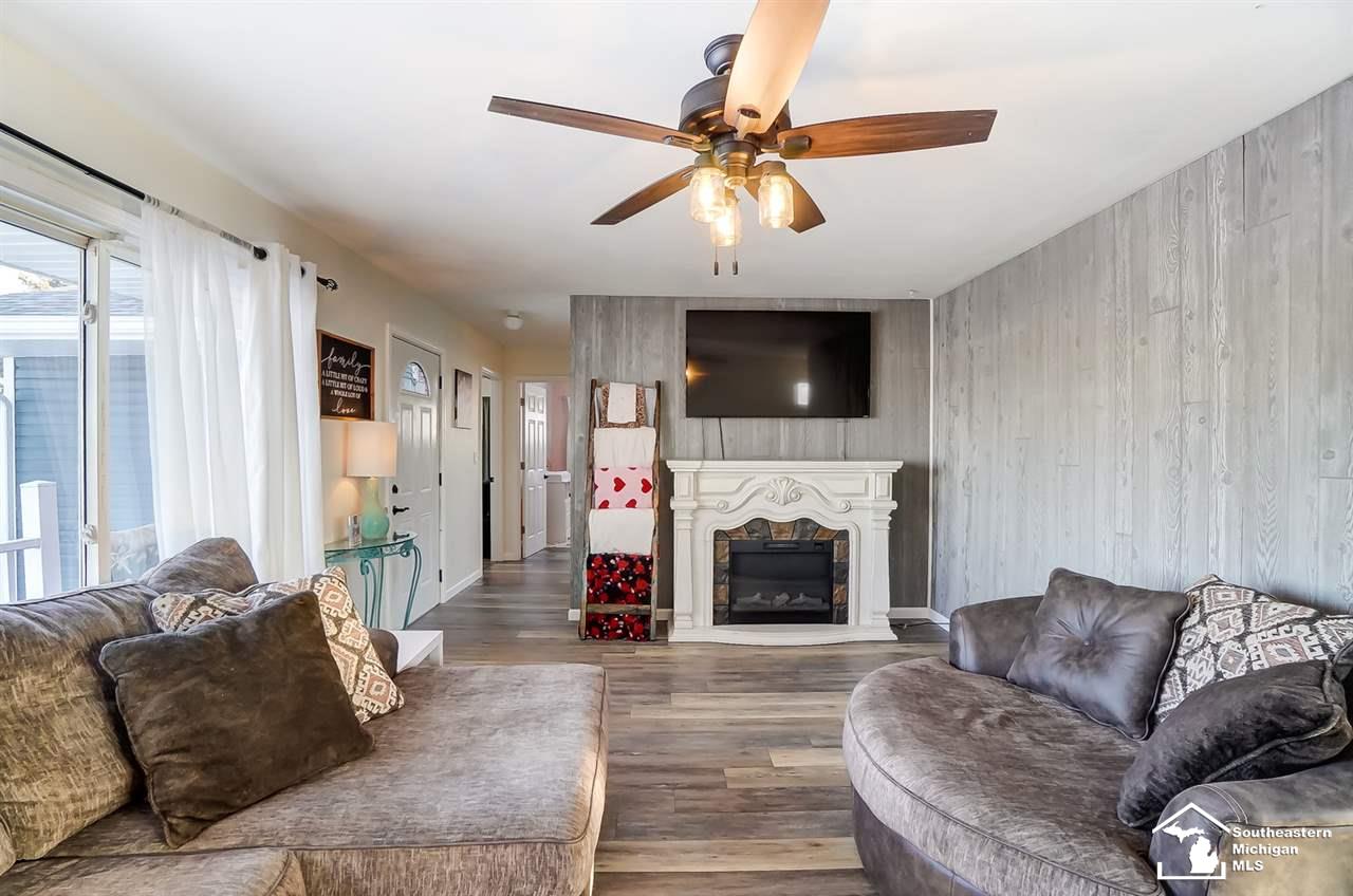 2975 Airport Road Adrian, MI 49221 - Photo 5 of 25