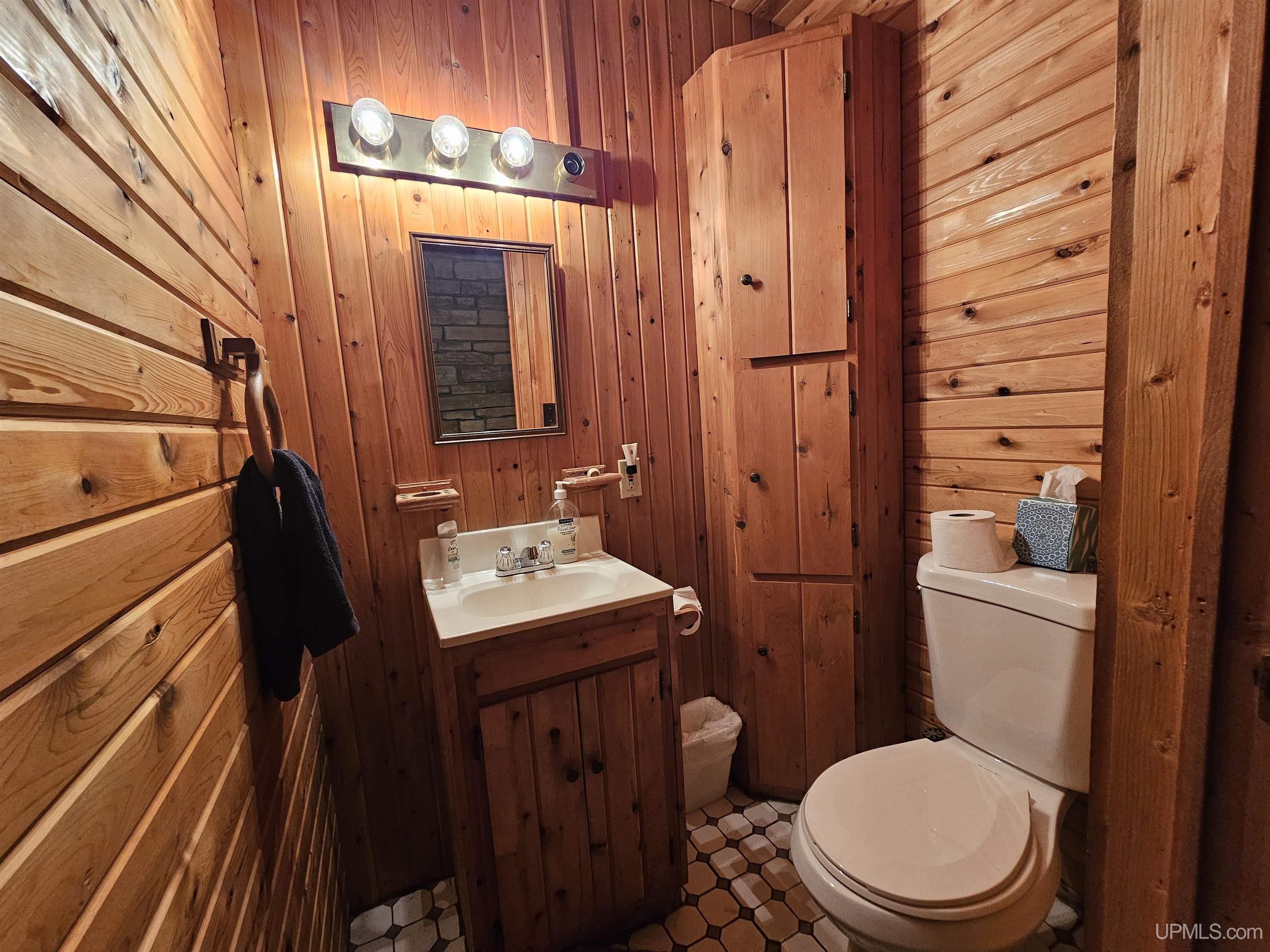 N13545 Newberg Road Channing, MI 49815 - Photo 15 of 43
