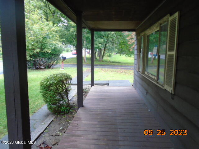 215 Menands Road Colonie, NY 12211 - Photo 12 of 45 DSC08024