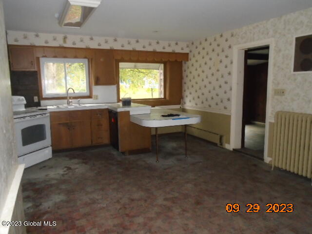 215 Menands Road Colonie, NY 12211 - Photo 21 of 45 DSC08037
