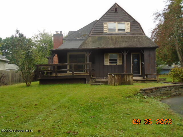 215 Menands Road Colonie, NY 12211 - Photo 8 of 45 DSC07938