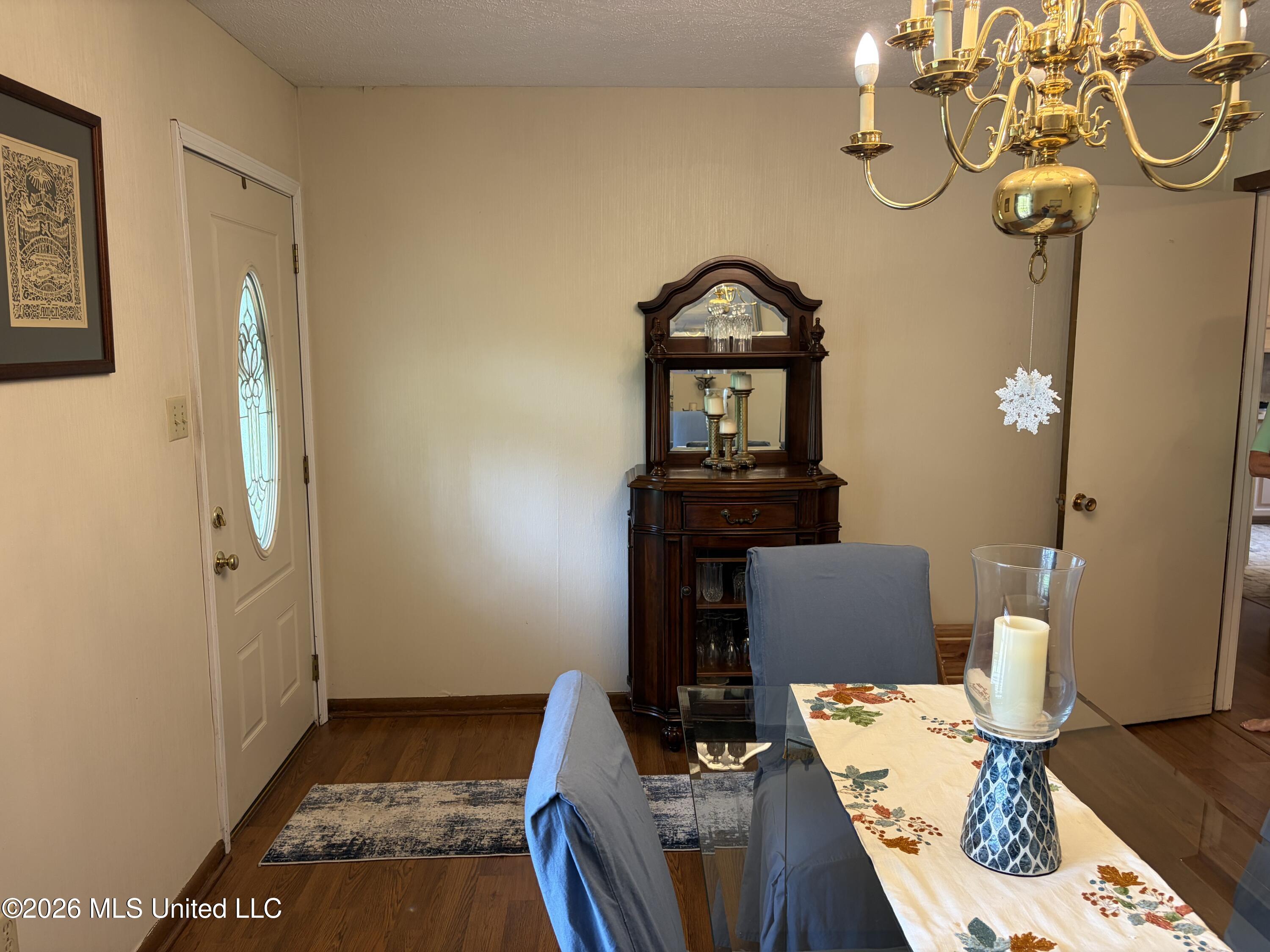 23 Nelson Circle Jackson, MS 39212 - Photo 13 of 28 IMG_1718