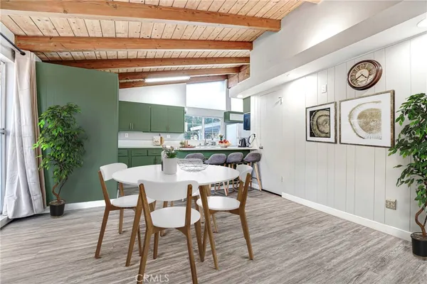 $1,359,000 | 17444 Septo Street, Northridge, CA 91325