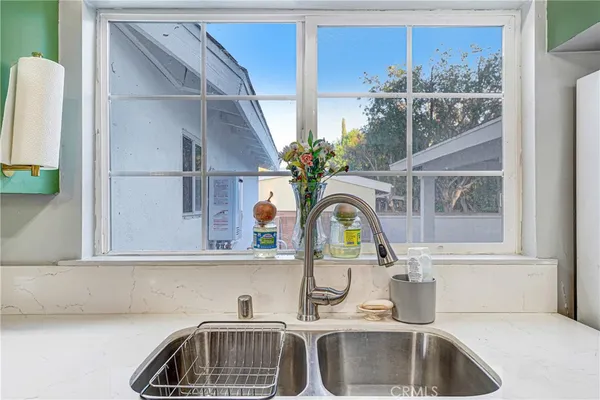 $1,359,000 | 17444 Septo Street, Northridge, CA 91325