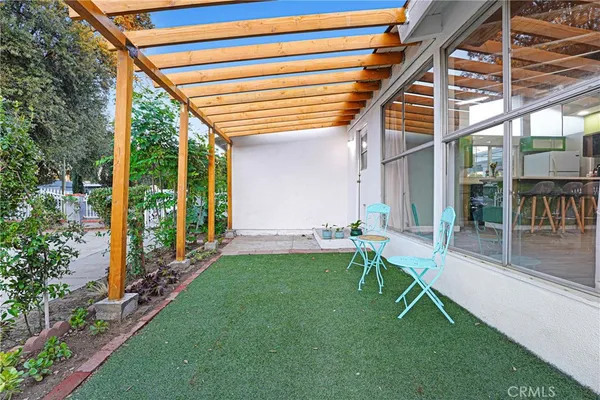 $1,359,000 | 17444 Septo Street, Northridge, CA 91325