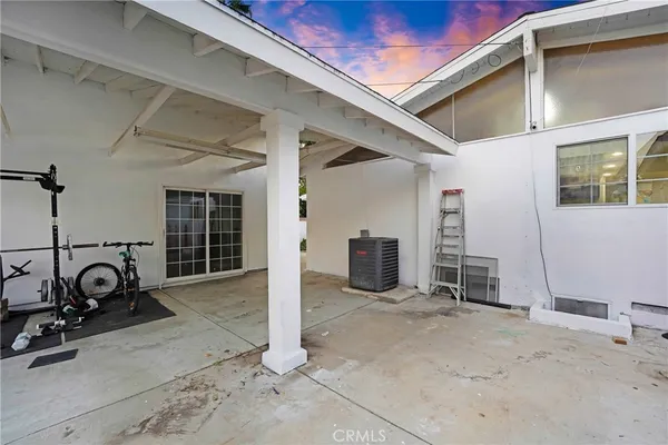 $1,359,000 | 17444 Septo Street, Northridge, CA 91325