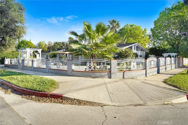 $1,359,000 | 17444 Septo Street, Northridge, CA 91325