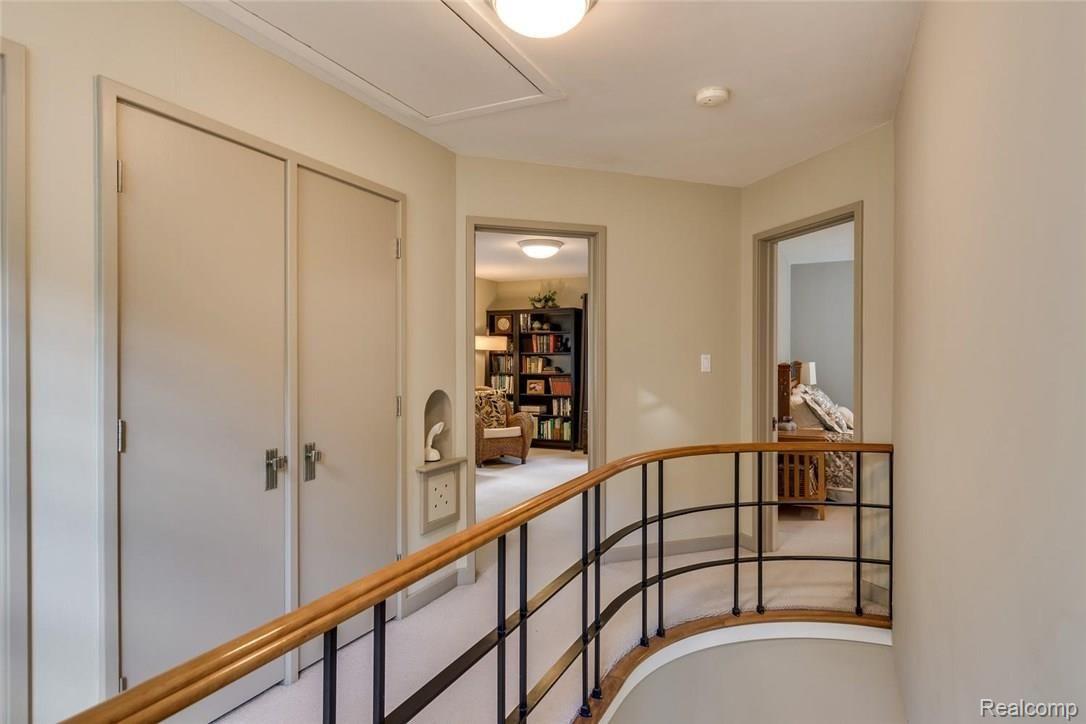 70 Cambridge Road Grosse Pointe, MI 48236 - Photo 23 of 29 70 Cambridge Grosse Pointe-large-019-9-70 Cambridge019FULL-1500x1000-72dpi.jpg
