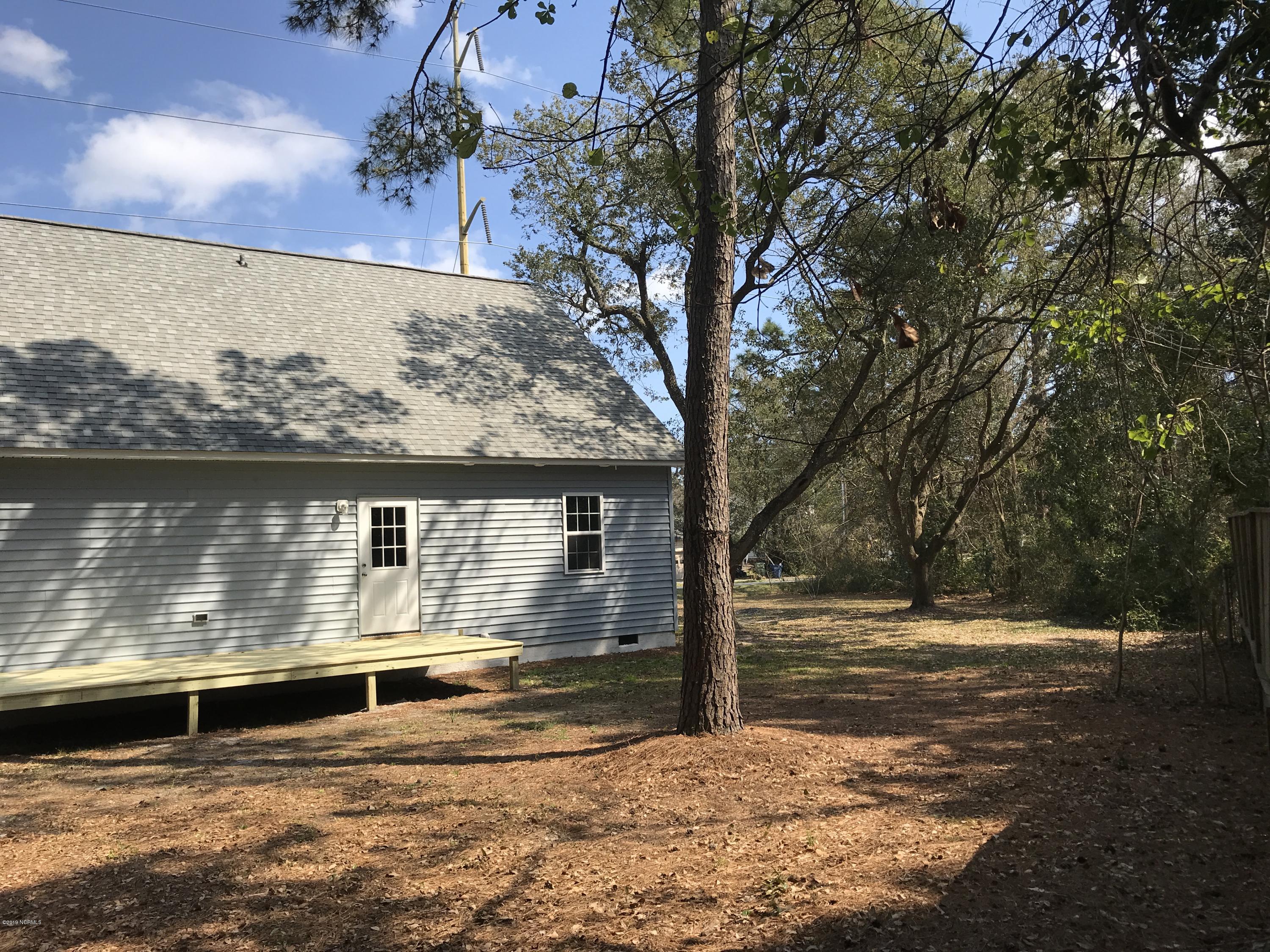 1136 Beasley Road Wilmington, NC 28409 - Photo 16 of 17 back2