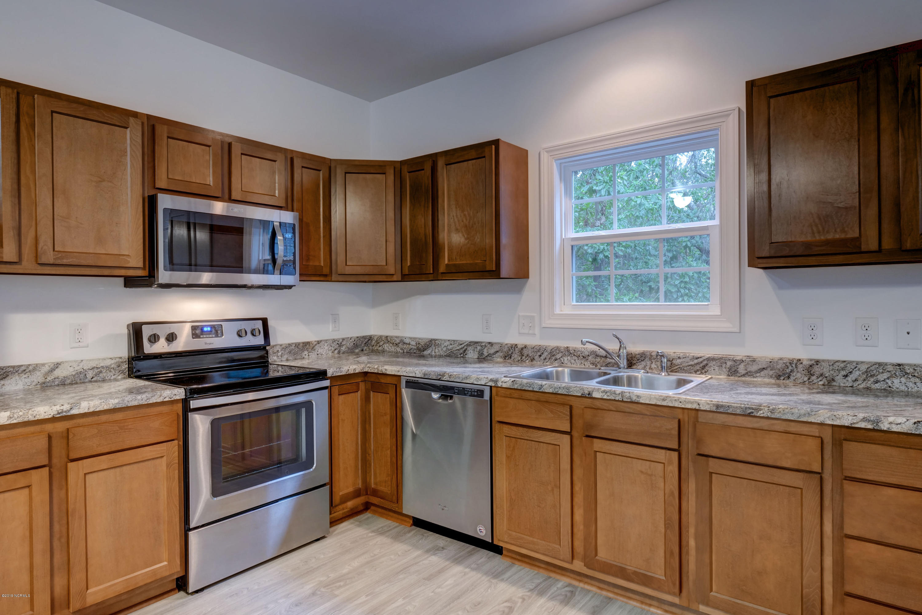 1136 Beasley Road Wilmington, NC 28409 - Photo 6 of 17 1136 Beasley Rd Wilmington NC-print-014-