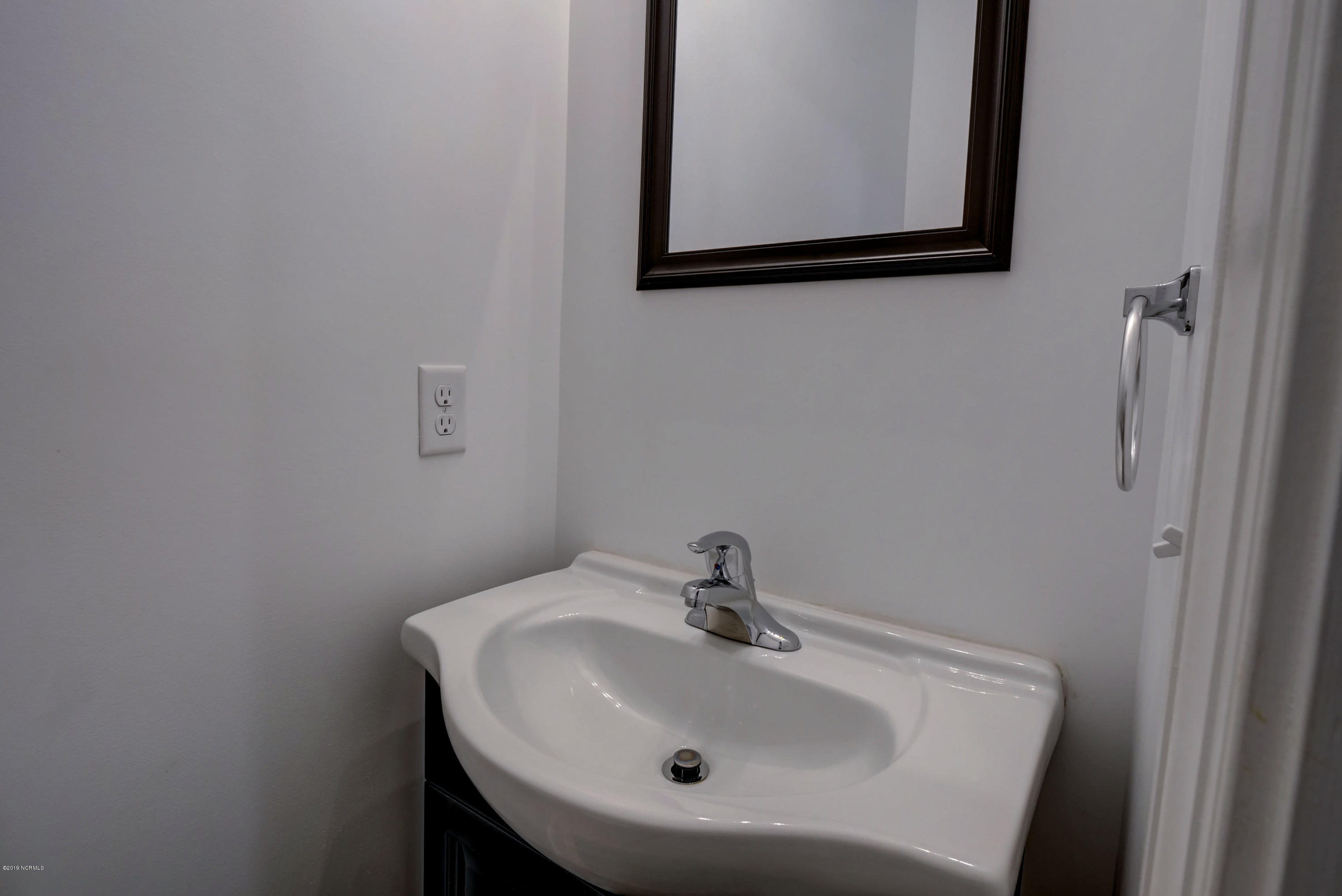 1136 Beasley Road Wilmington, NC 28409 - Photo 8 of 17 1136 Beasley Rd Wilmington NC-print-017-