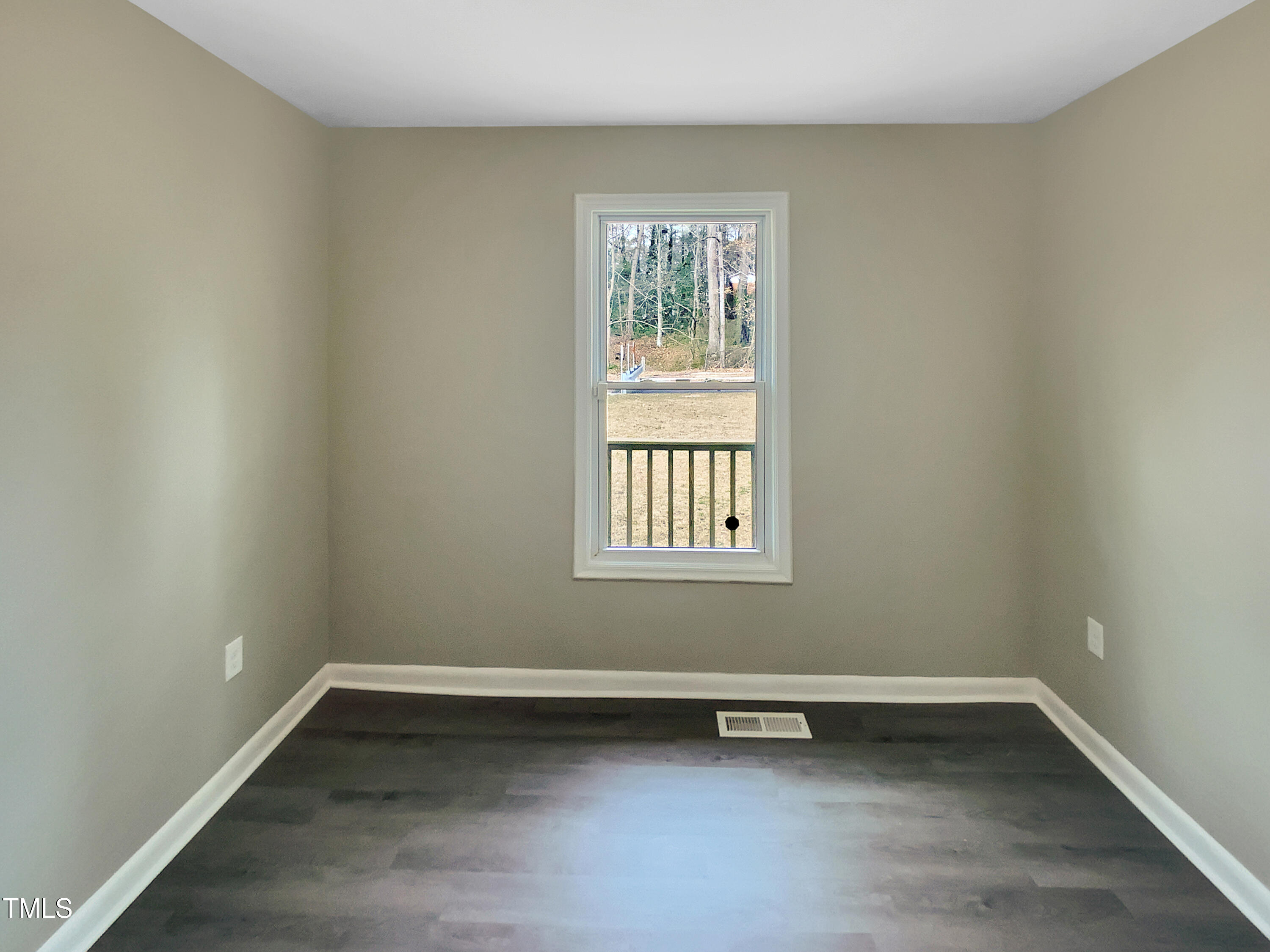 2412 Little John Road Raleigh, NC 27610 - Photo 5 of 20 listing_7