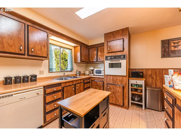 $84,000 | 1199 North Terry Street, Unit 128, Eugene, OR 97402