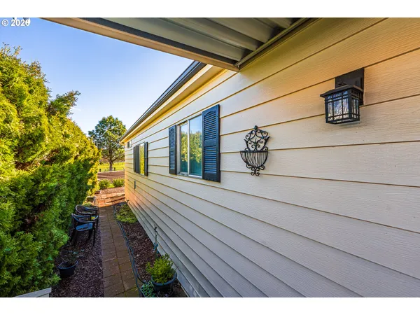 $84,000 | 1199 North Terry Street, Unit 128, Eugene, OR 97402
