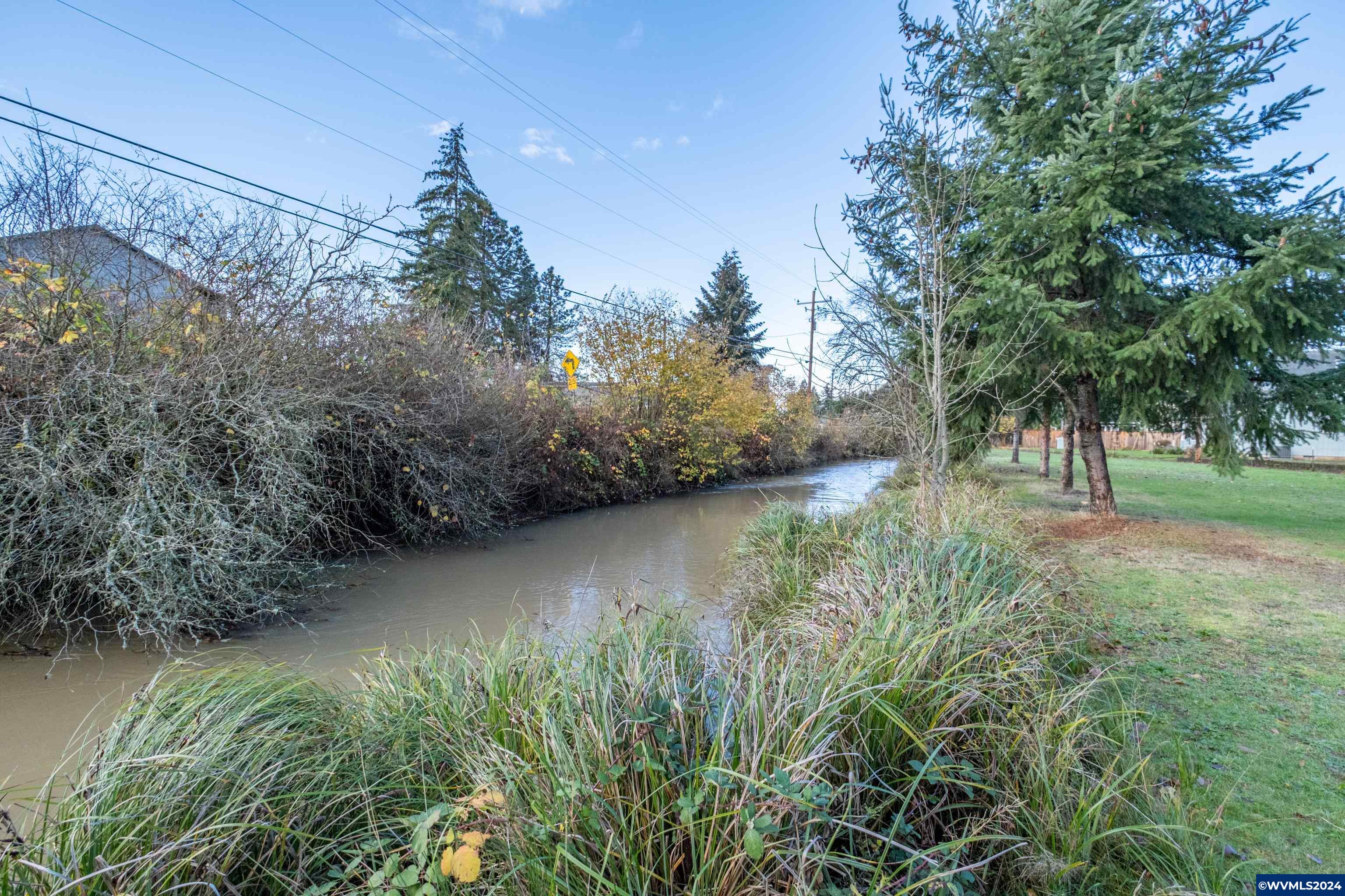 River (200937) Road Lebanon, OR 97355 - Photo 5 of 10
