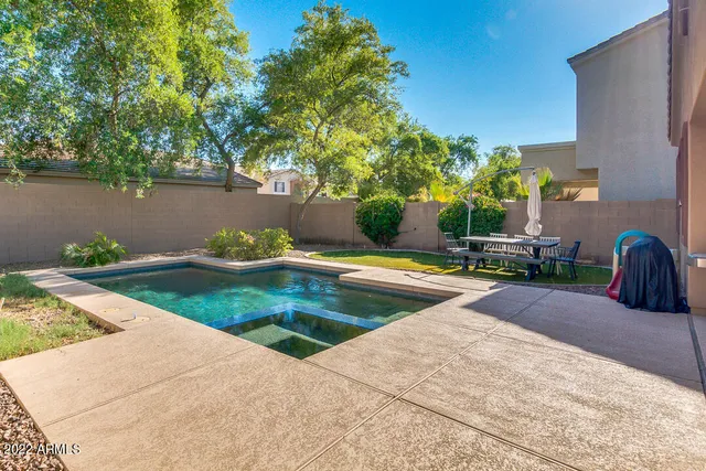 $3,400 | 2037 West Periwinkle Way, Chandler, AZ 85248