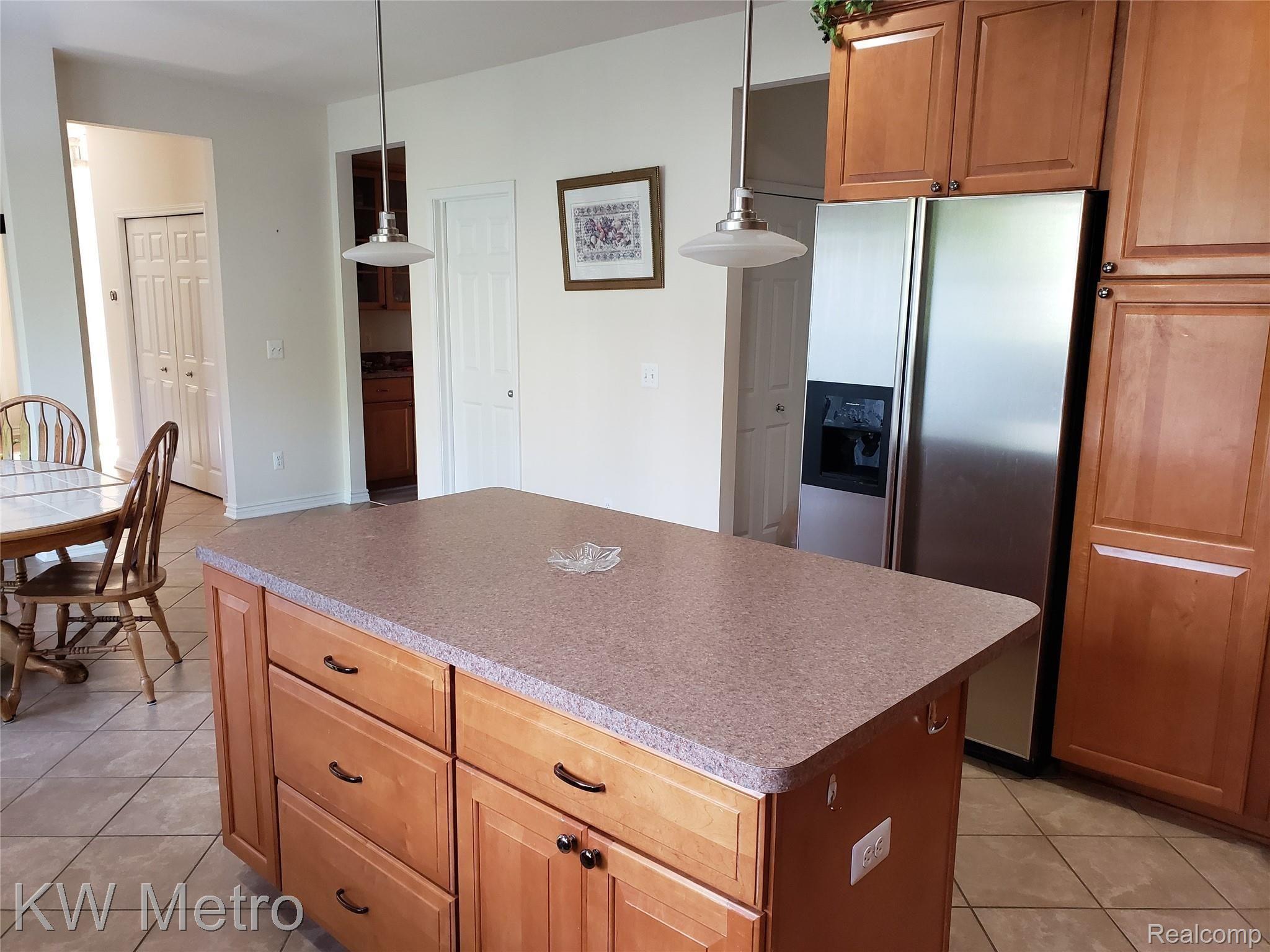 1227 Letica Drive Rochester, MI 48307 - Photo 28 of 58 Island in Kitchen
