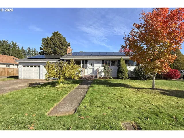 $515,000 | 1226 Southwest Hensley Road, Troutdale, OR 97060