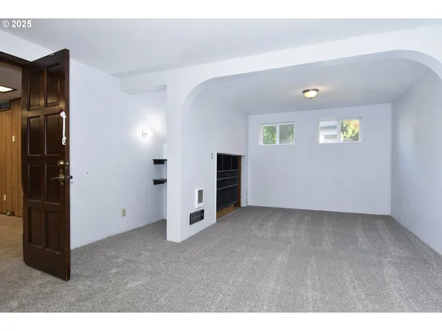 $515,000 | 1226 Southwest Hensley Road, Troutdale, OR 97060