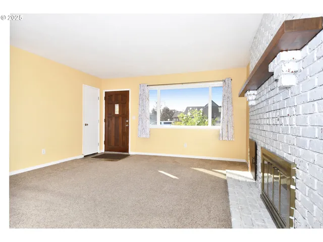 $515,000 | 1226 Southwest Hensley Road, Troutdale, OR 97060