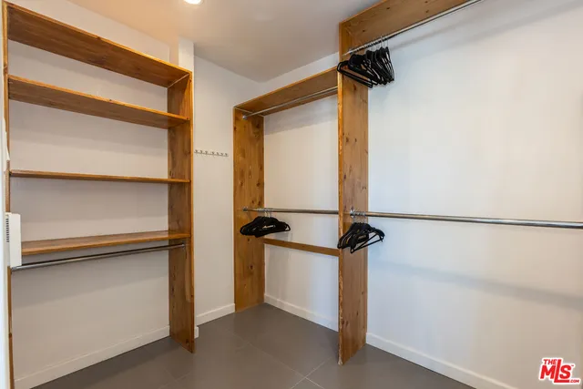 $8,888 | 3424 Primera Avenue, Los Angeles, CA 90068