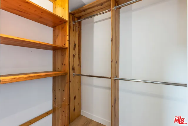 $8,888 | 3424 Primera Avenue, Los Angeles, CA 90068