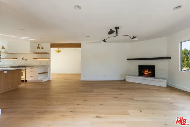 $8,888 | 3424 Primera Avenue, Los Angeles, CA 90068