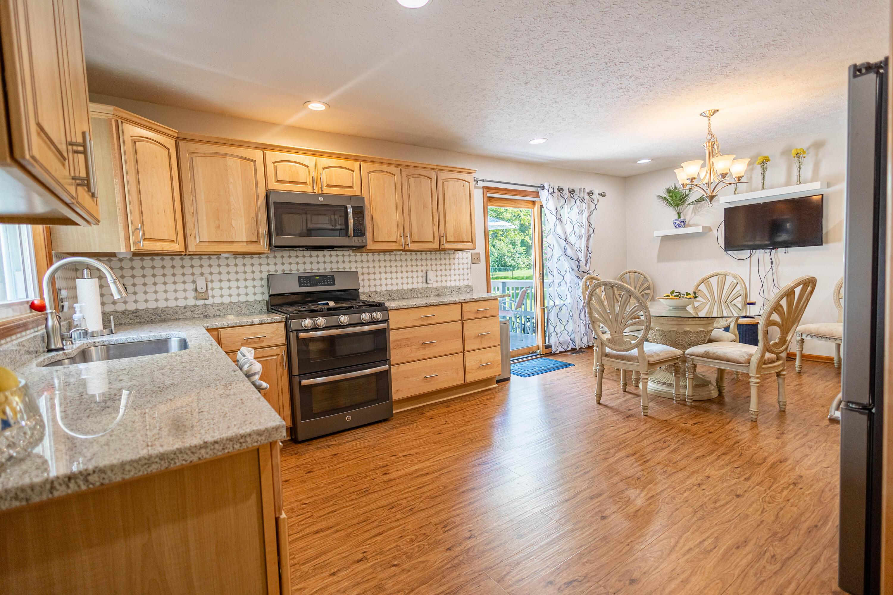 6315 Howard Road Sunbury, OH 43074 - Photo 21 of 44 CT6A6661-HDR
