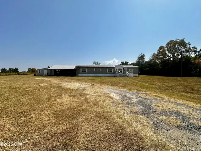 $225,000 | 2660 Highway 69, Grand Ridge, FL 32442