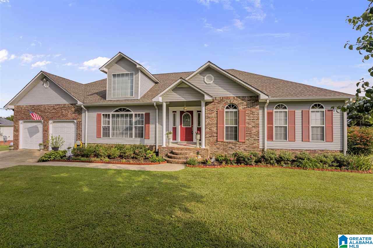 75 Chestnut Lane Hayden, AL 35079 - Photo 2 of 35