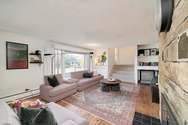 $215,000 | 307 2nd Avenue, Manistee, MI 49660