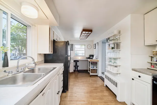 $215,000 | 307 2nd Avenue, Manistee, MI 49660