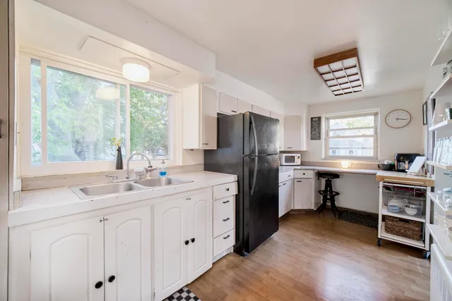 $215,000 | 307 2nd Avenue, Manistee, MI 49660