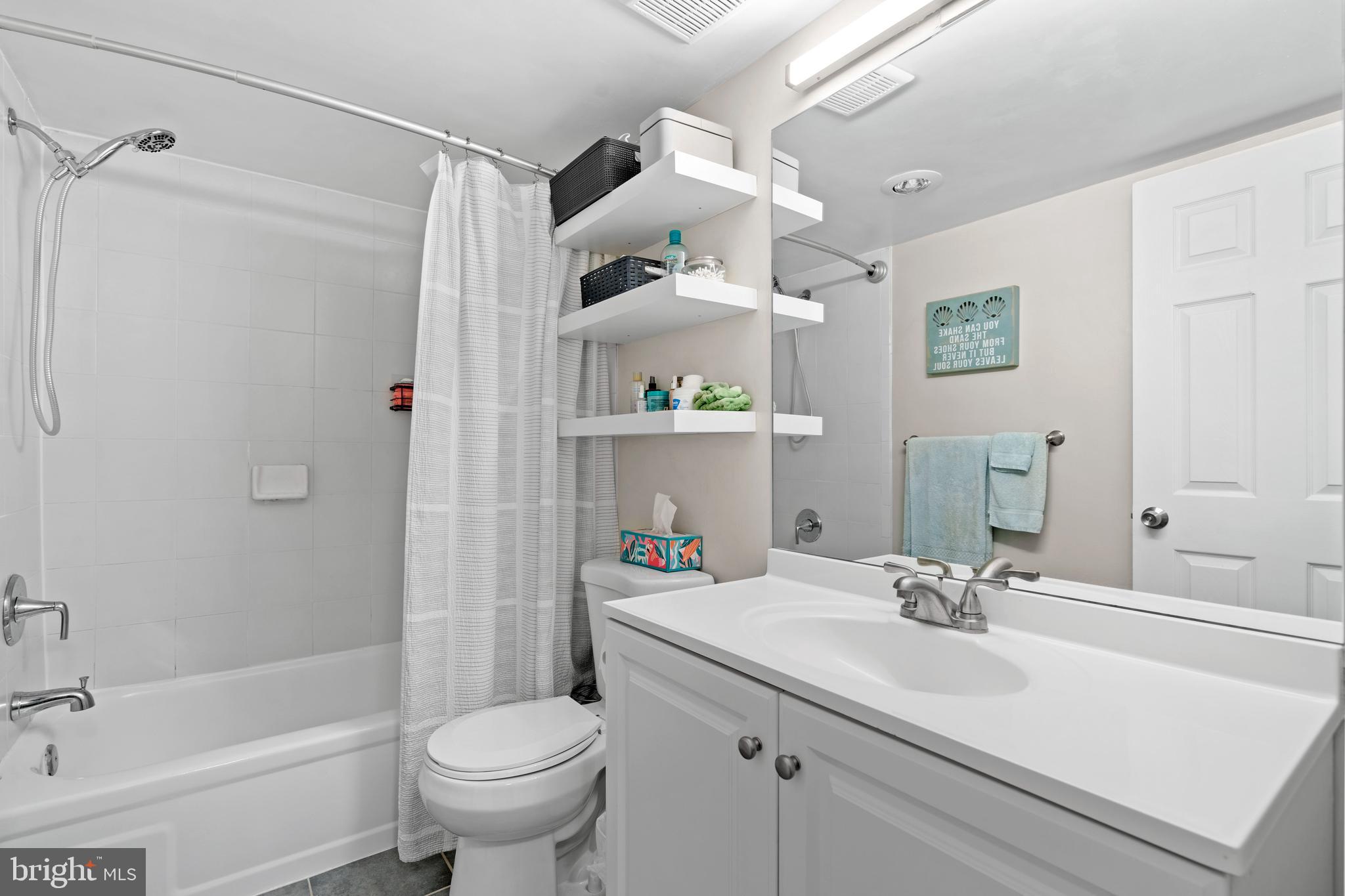 1245 13th Street Northwest, Unit 215 Washington, DC 20005 - Photo 11 of 31