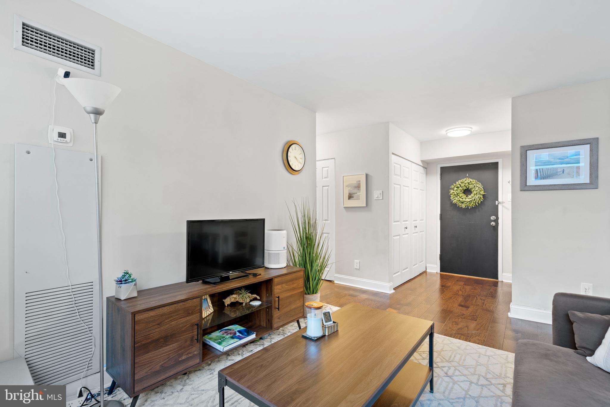 1245 13th Street Northwest, Unit 215 Washington, DC 20005 - Photo 8 of 31