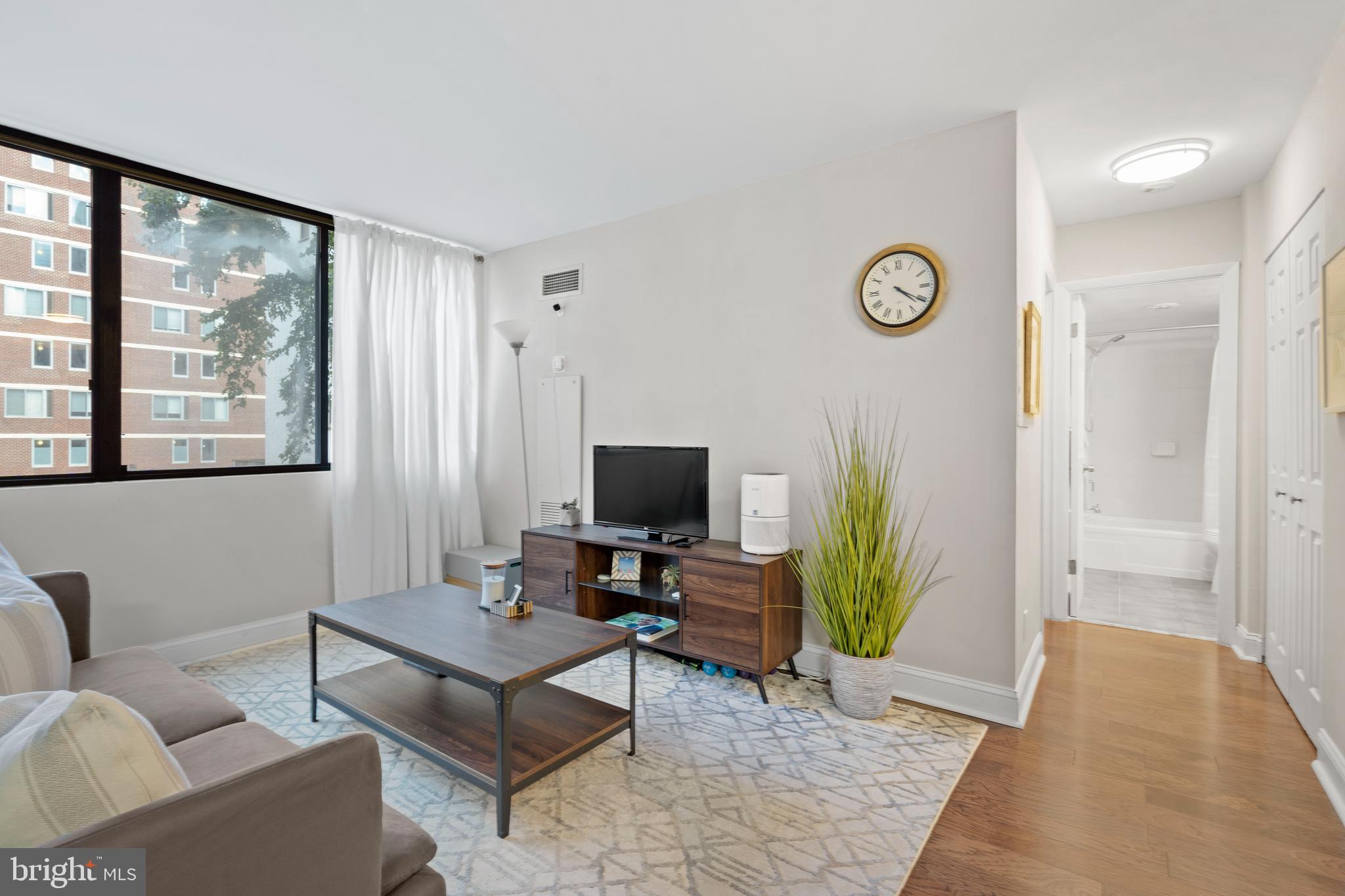 1245 13th Street Northwest, Unit 215 Washington, DC 20005 - Photo 9 of 31